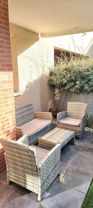 T2 Pool & Terrasse - Parking - Metro - Wifi Apartman Toulouse Kültér fotó